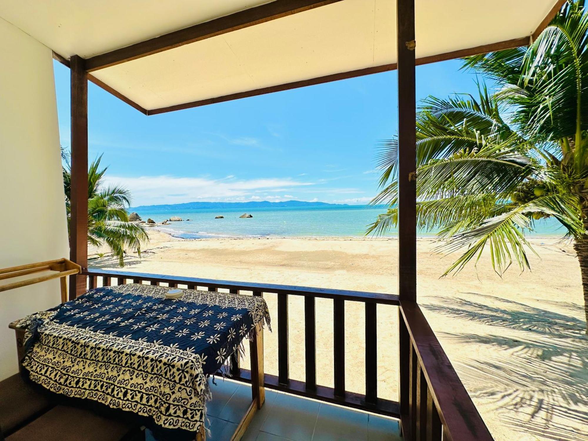The Scenery Beach Resort Baan Khai Zewnętrze zdjęcie
