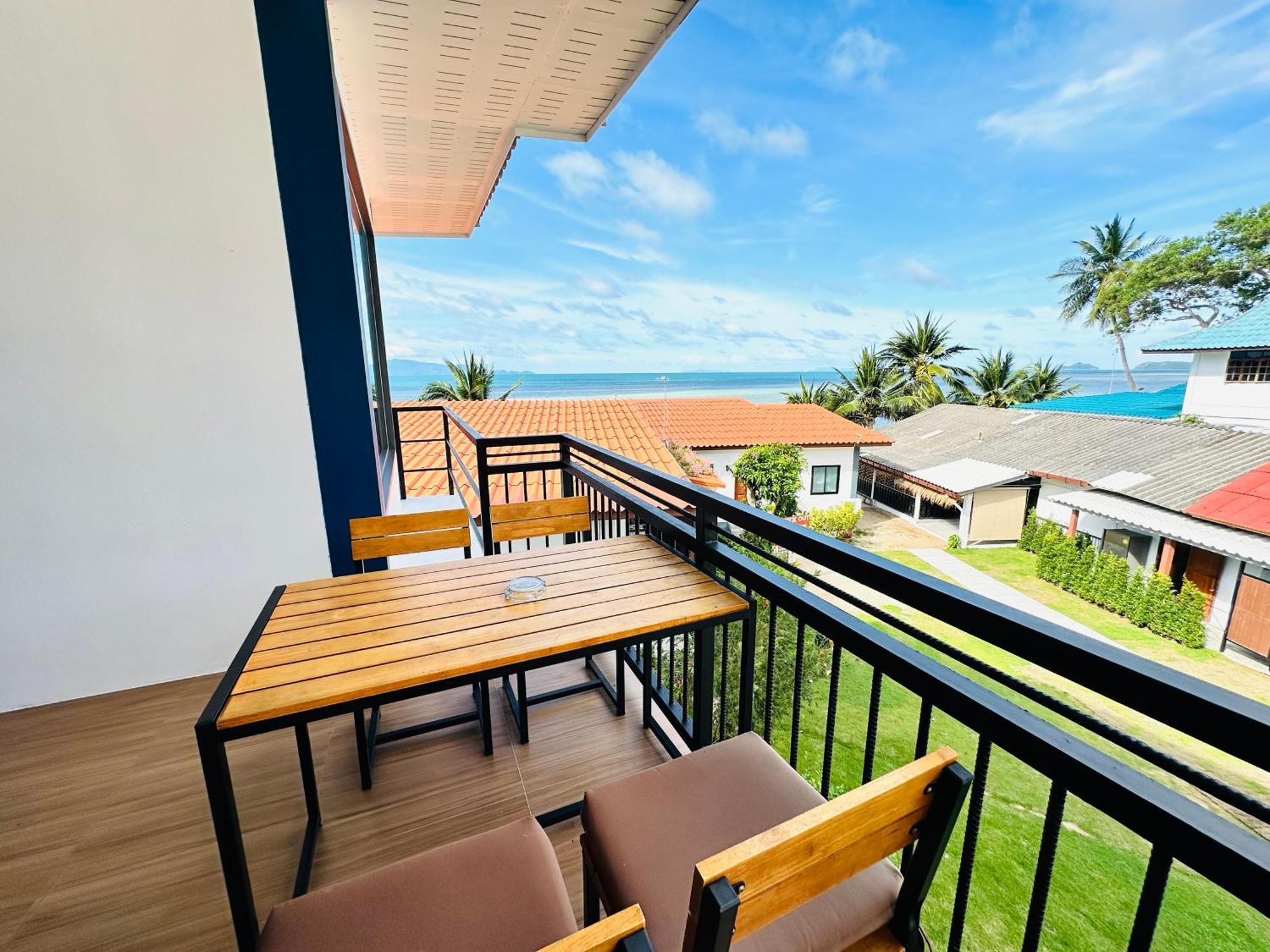 The Scenery Beach Resort Baan Khai Zewnętrze zdjęcie