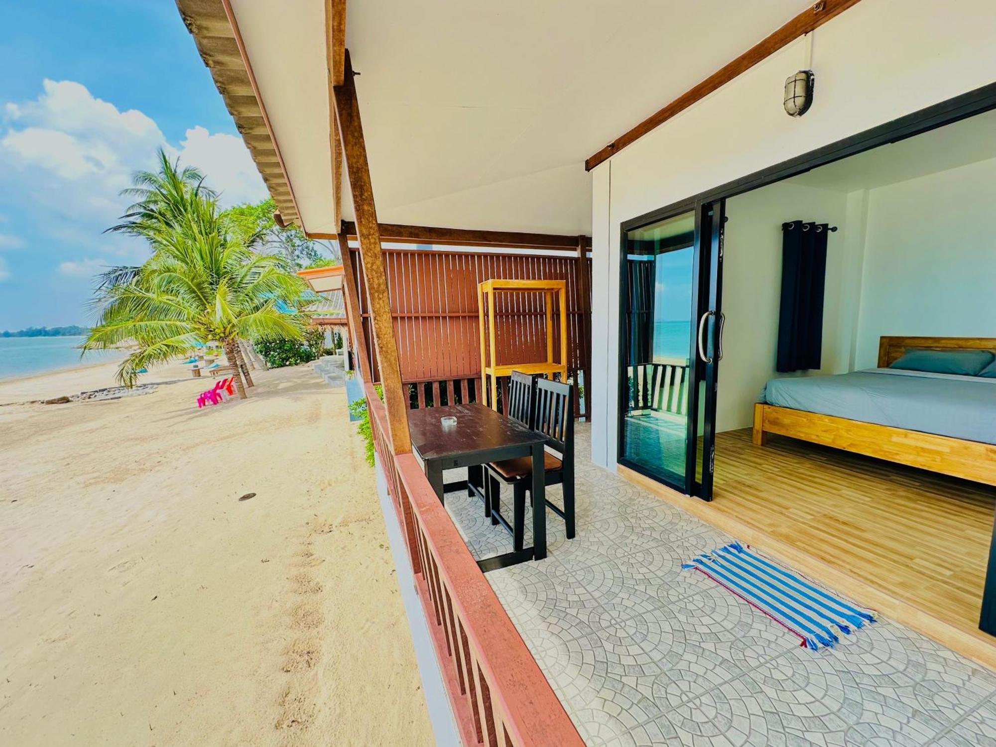 The Scenery Beach Resort Baan Khai Zewnętrze zdjęcie